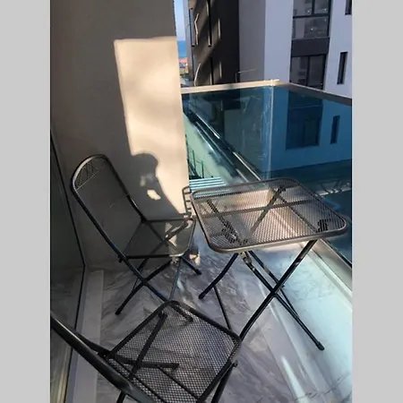 Daire Waves - Beachfront -30m From The Beach Navodari
